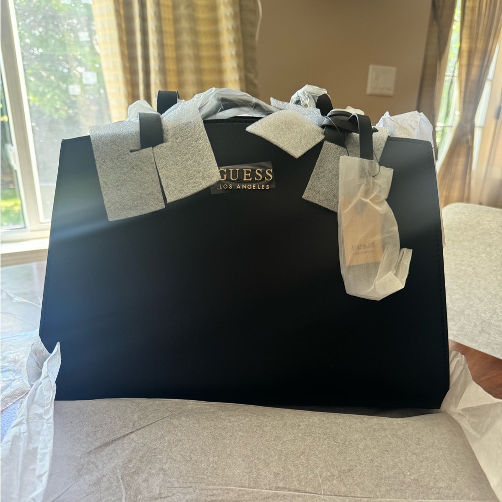 NWT Guess Elisa Satchel Black